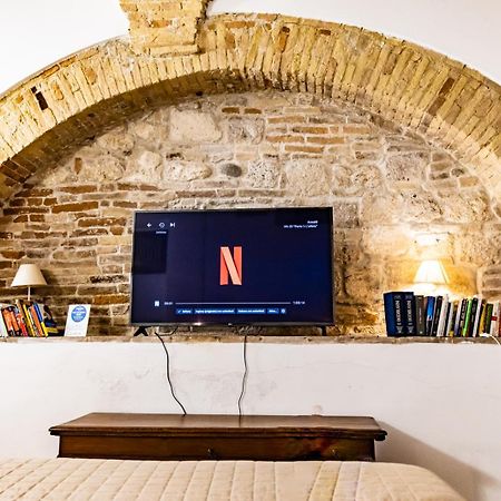 La Rua Lägenhet Ascoli Piceno Exteriör bild