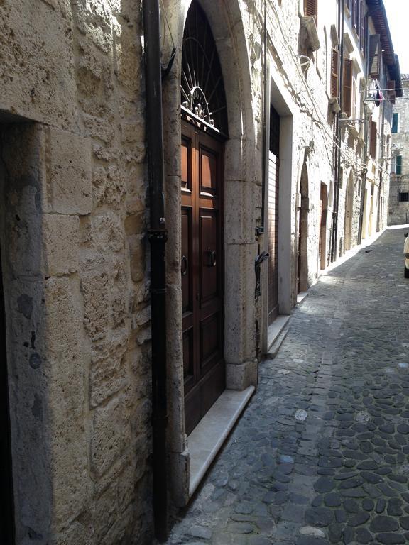 La Rua Lägenhet Ascoli Piceno Exteriör bild