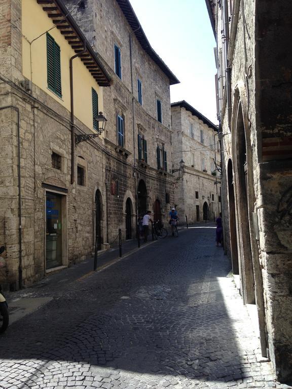 La Rua Lägenhet Ascoli Piceno Exteriör bild